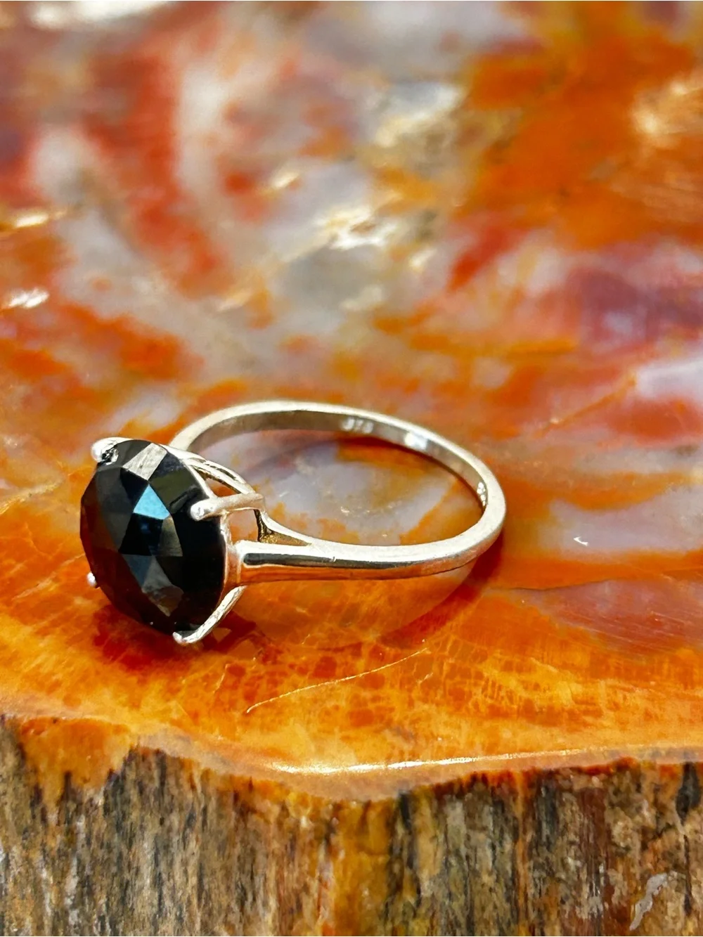 N/A traditional faceted